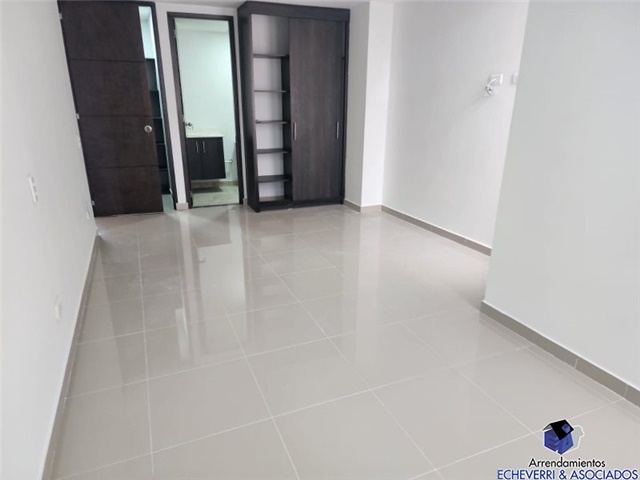 Apartamento de 3 alcobas en venta en Sabaneta Real, Sabaneta, 119 m² · foto 2 de 15