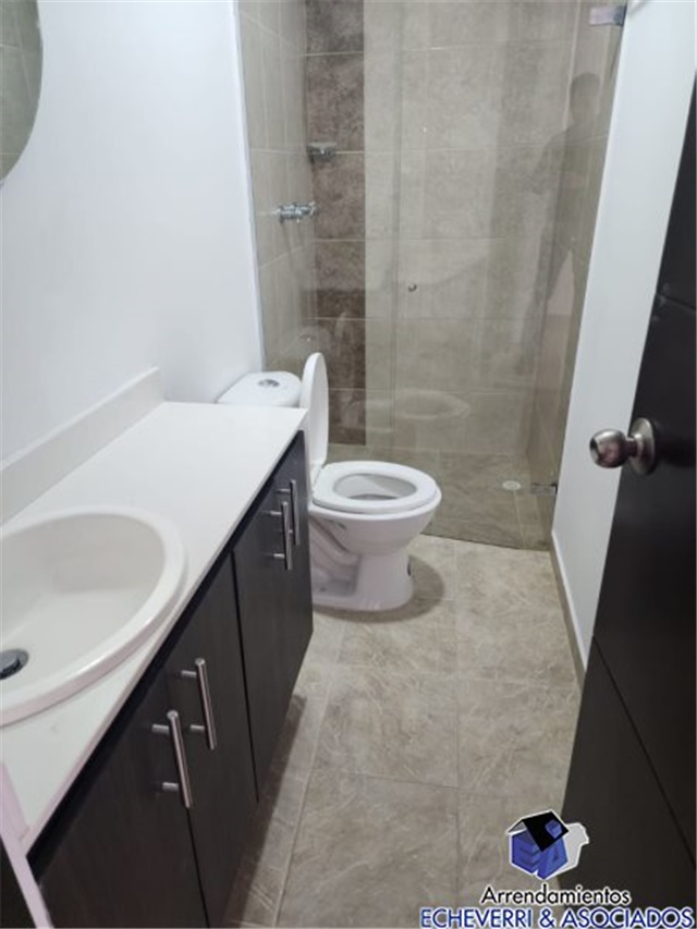 Apartamento de 3 alcobas en venta en Sabaneta Real, Sabaneta, 119 m² · foto 3 de 15
