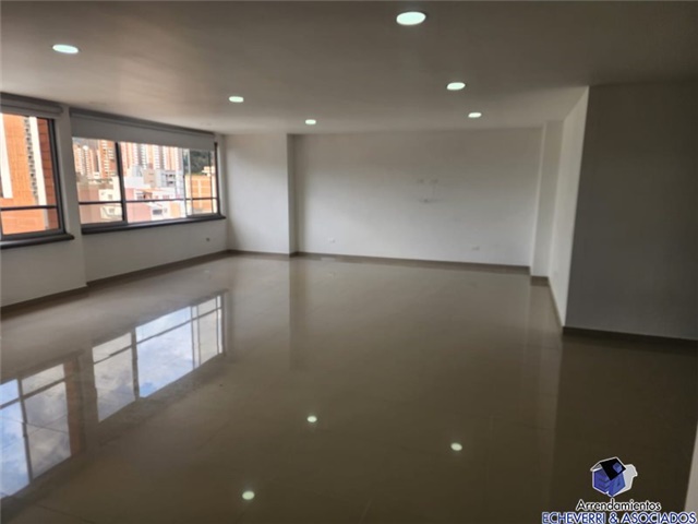 Apartamento de 3 alcobas en venta en Sabaneta Real, Sabaneta, 119 m² · foto 6 de 15