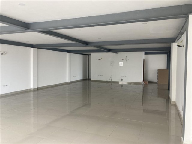Local en Arriendo - Vista 5