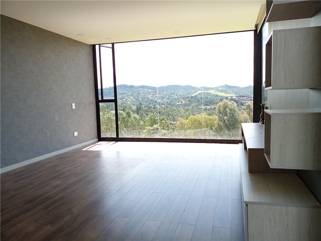 Casa de 3 alcobas en venta en Escobero, Envigado, 750 m² · foto 9 de 20