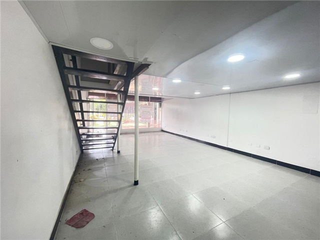 Local en Arriendo - Vista 5