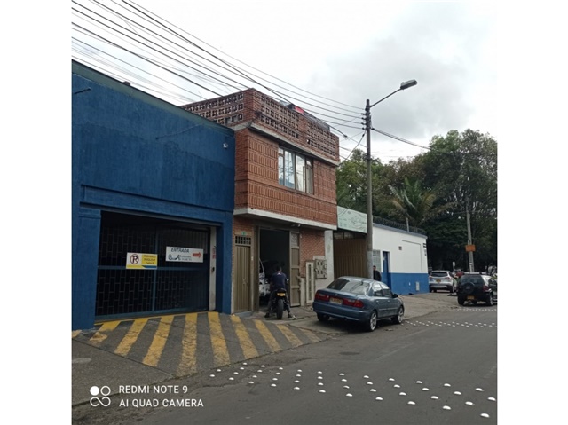 Casa en venta en Barrios Unidos, Bogotá · foto 3 de 23