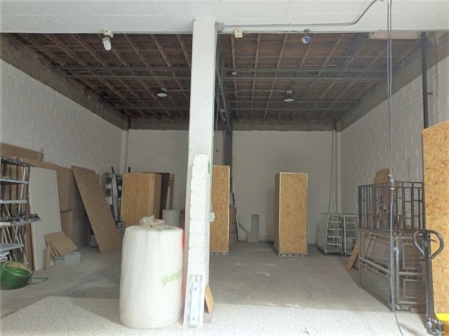 Bodega en arriendo en La Florida, Bello, 320 m² · foto 2 de 11