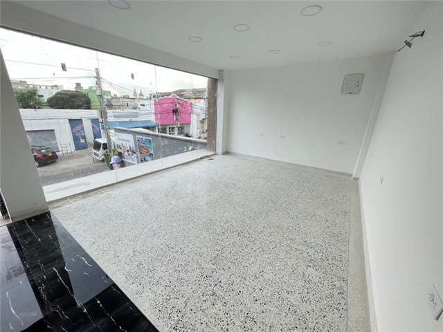 Local en Arriendo - Vista 4