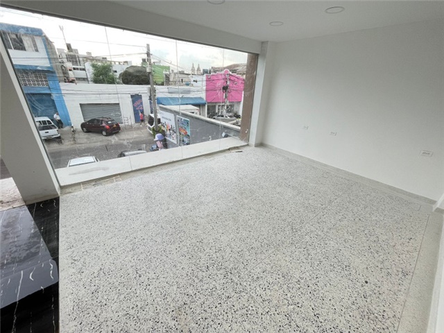 Local en Arriendo - Vista 5