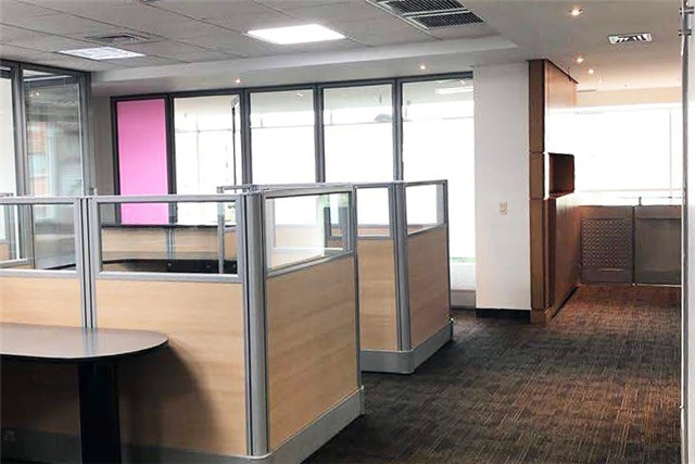 Oficina en Arriendo - Vista 2