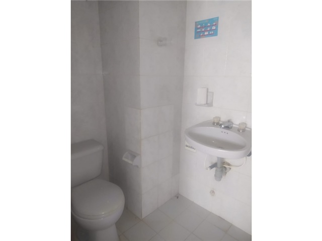 Local en Arriendo - Vista 5