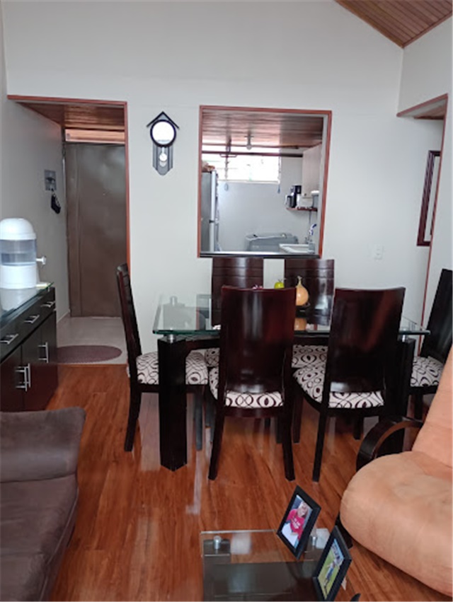 Apartamento en venta en Villas De Granada, Bogotá · foto 4 de 24