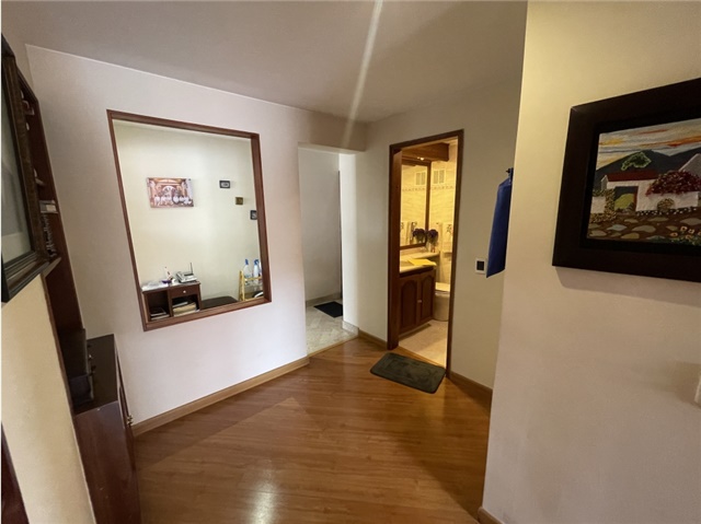 Piso – Bogotá, Santa Bárbara, Localidad Usaquén - Vista 4