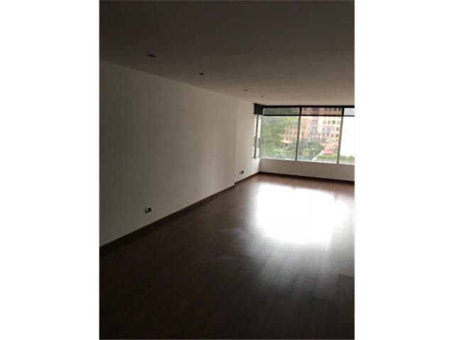 Piso – Bogotá, Chicó Lago - Vista 2