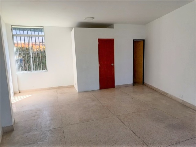 Local en Arriendo - Prikaz 4