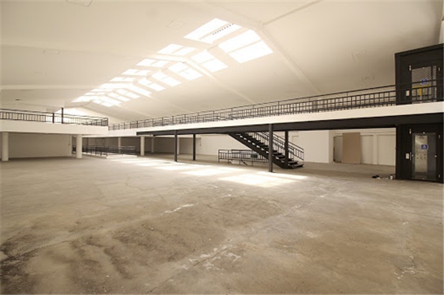 Local comercial en venta en La candelaria, Medellín 3