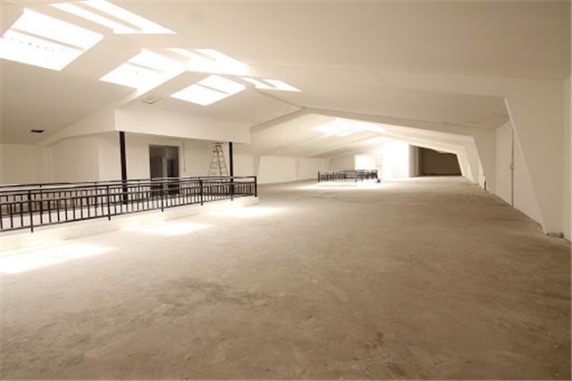 Local en venta en La Candelaria, Medellín, 1650 m² · foto 8 de 16