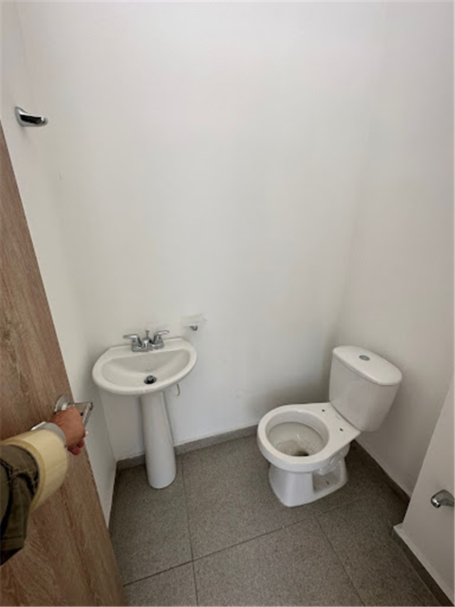Local en arriendo en Valher, Dosquebradas, 35 m² · foto 4 de 4