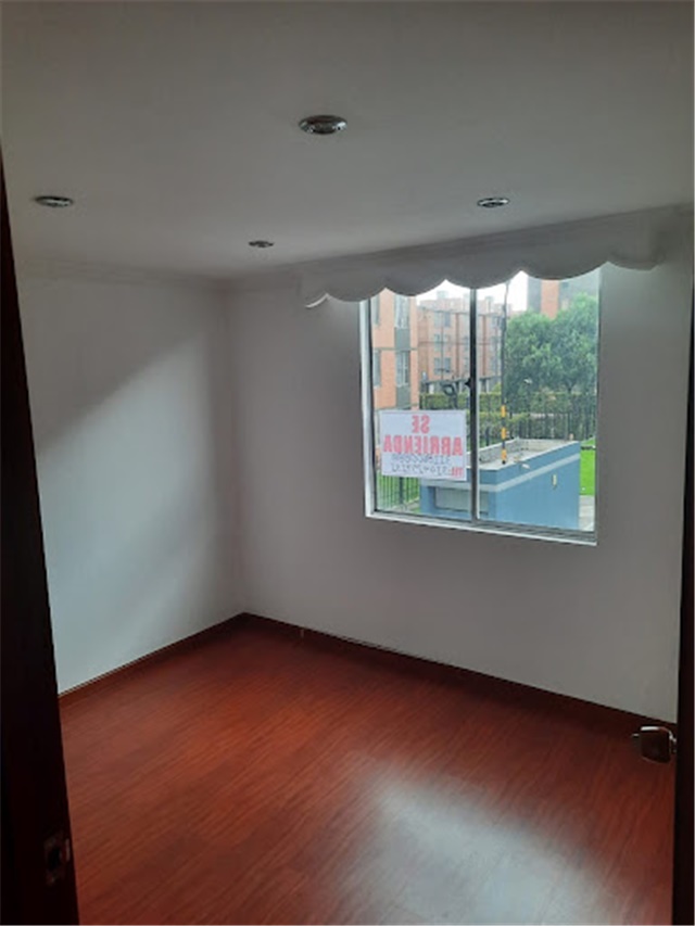 Piso – Bogotá, La Pampa, Localidad Kennedy