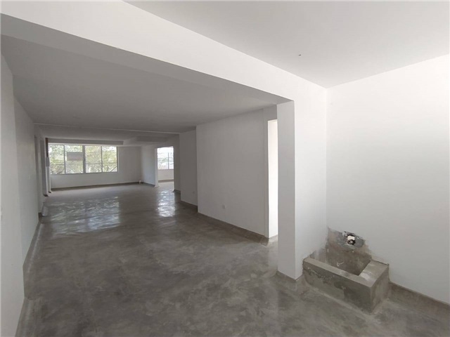 Local en arriendo en Los Laureles, Montería, 2398 m² · foto 3 de 20