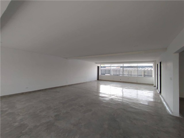 Local en arriendo en Los Laureles, Montería, 2398 m² · foto 5 de 20