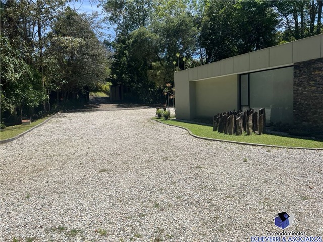 Casa de 3 alcobas en venta en El Carmen, El Retiro · foto 5 de 16