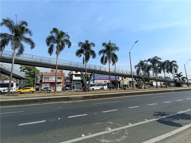 Local en Arriendo - Vista 2