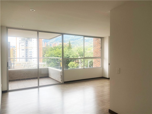 Apartamento en venta en El Esmeraldal, Envigado · foto 2 de 17