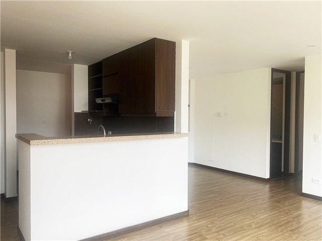 Apartamento en venta en El Esmeraldal, Envigado · foto 5 de 17