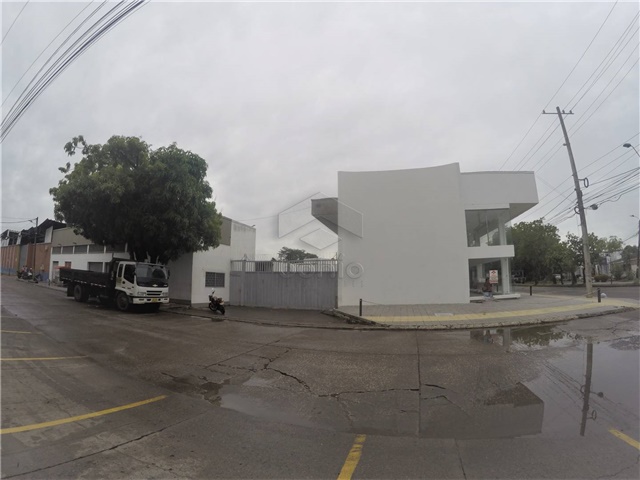Local en arriendo en Los Laureles, Montería, 2398 m² · foto 6 de 20