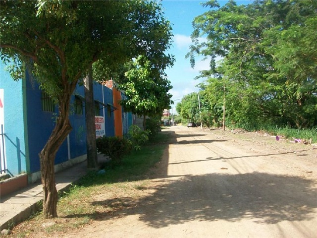 Local en venta en Chuchurubi, Montería, 156 m² · foto 2 de 2