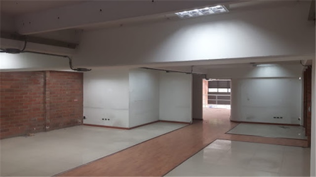 Local en arriendo en Santa Fe, Medellín, 198 m² · foto 3 de 8