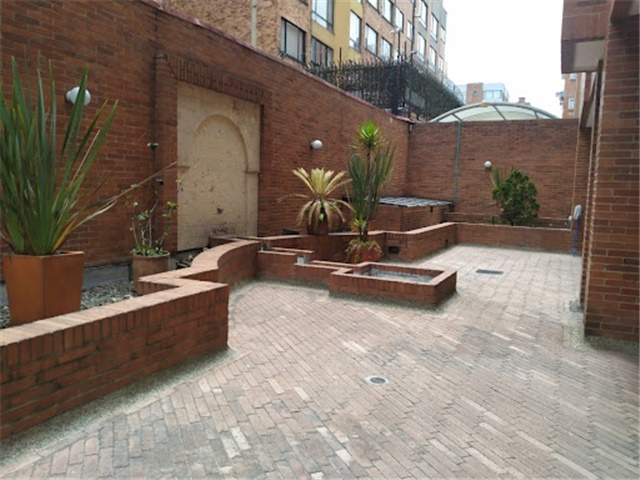 Apartamento en venta en Santa Barbara, Bogotá, 168 m² · foto 2 de 13