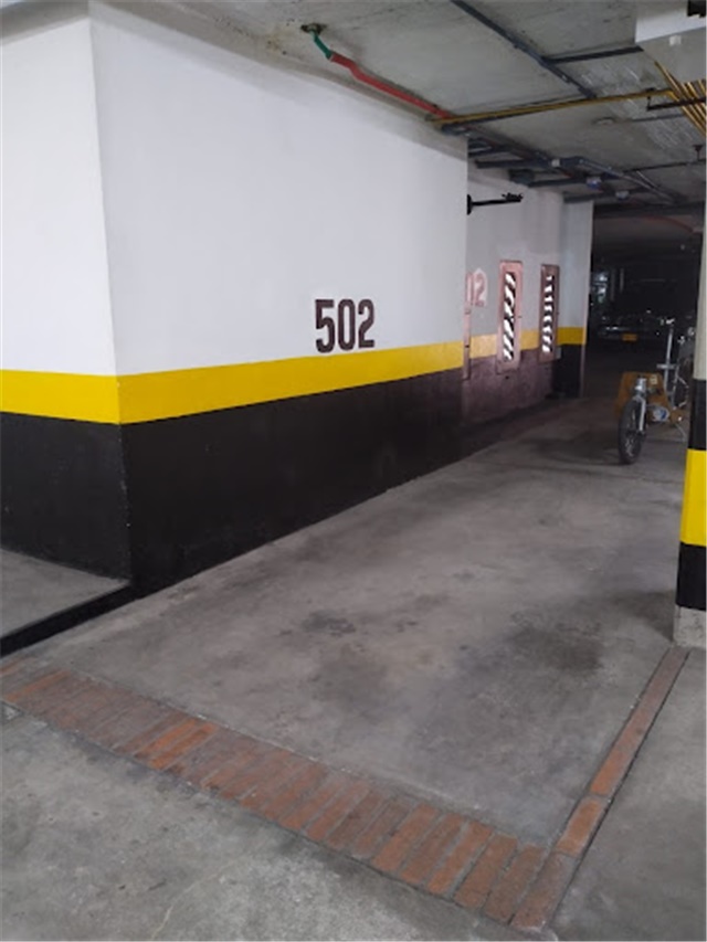 Apartamento en venta en Santa Barbara, Bogotá, 168 m² · foto 13 de 13