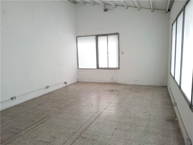 Bodega en arriendo en Guayabal, Medellín, 460 m² · foto 10 de 17