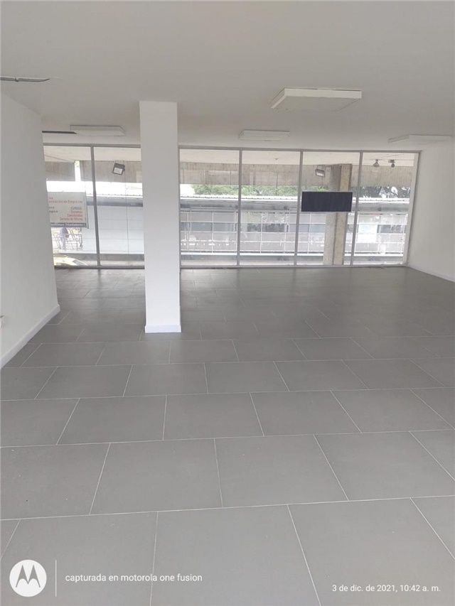 Local en Arriendo - Vista 4