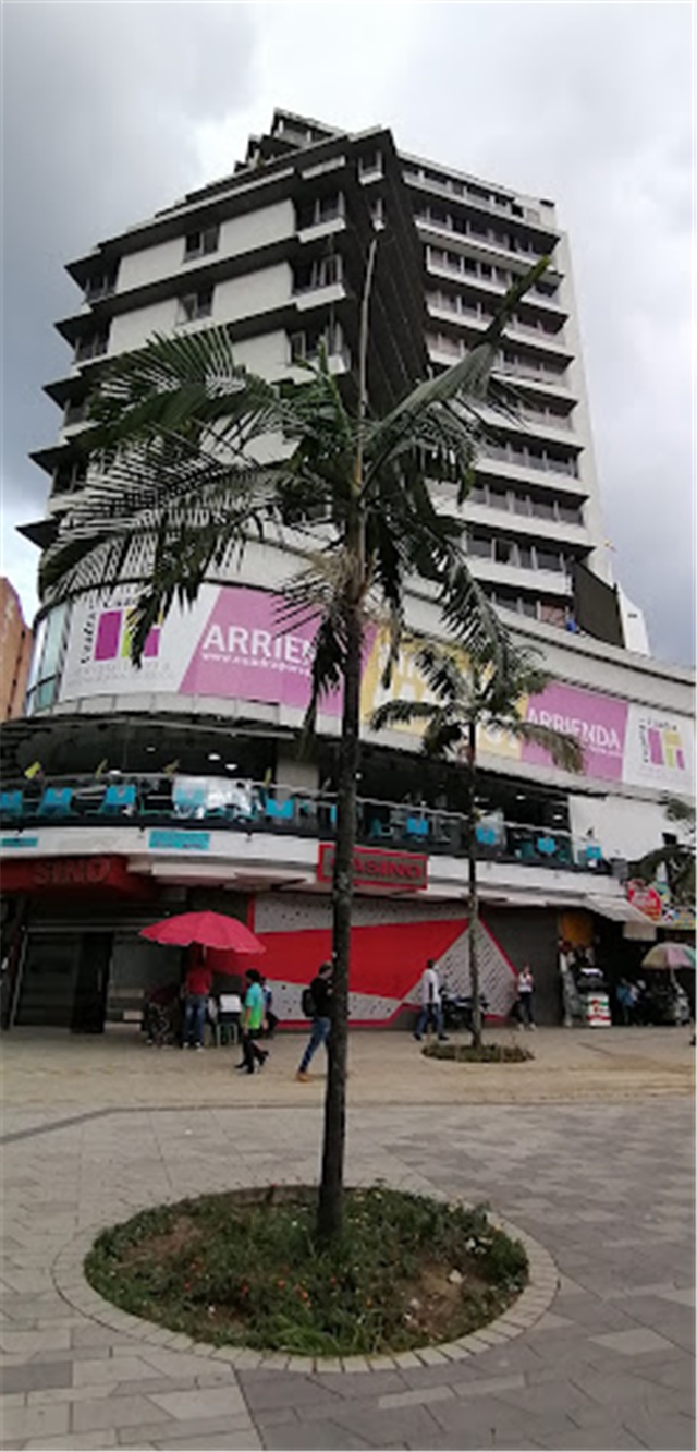 Local en arriendo en La Candelaria, Medellín, 40 m² · foto 7 de 8