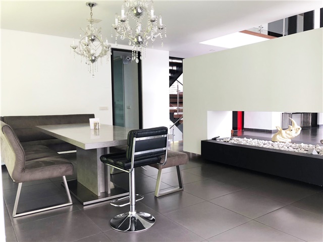 Casa de 4 alcobas en arriendo en Los Balsos No.2, Medellín, 825 m² · foto 4 de 20