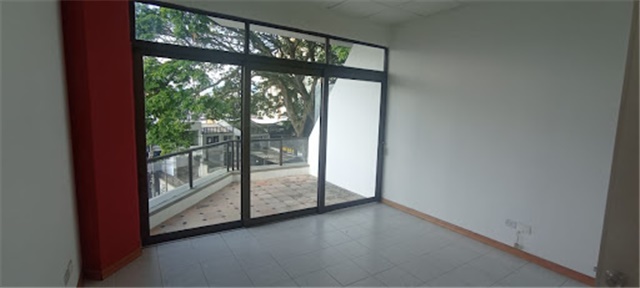 Oficina en Arriendo - Vista 2
