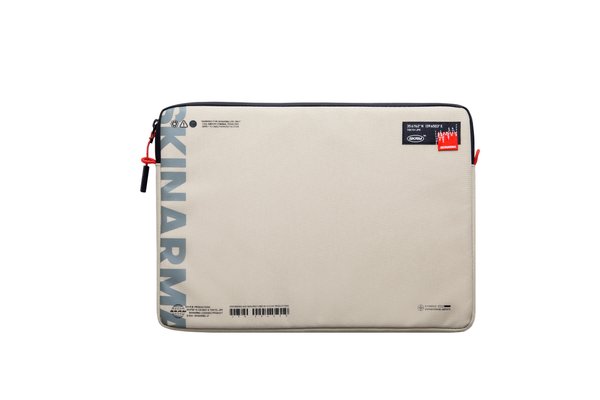 Laptop-Sleeve_Fardel_Ivory_01.jpg