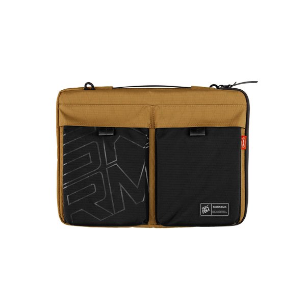 SK_Jager_Laptop-Sleeve_Brown_01.jpg