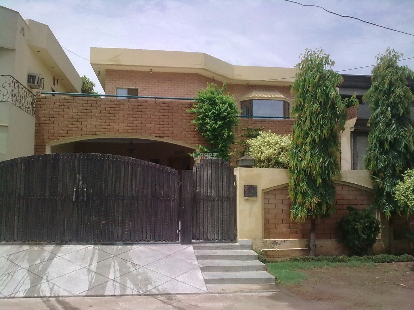 16 Marla House For Sale In Gulshaneiqbal Block5