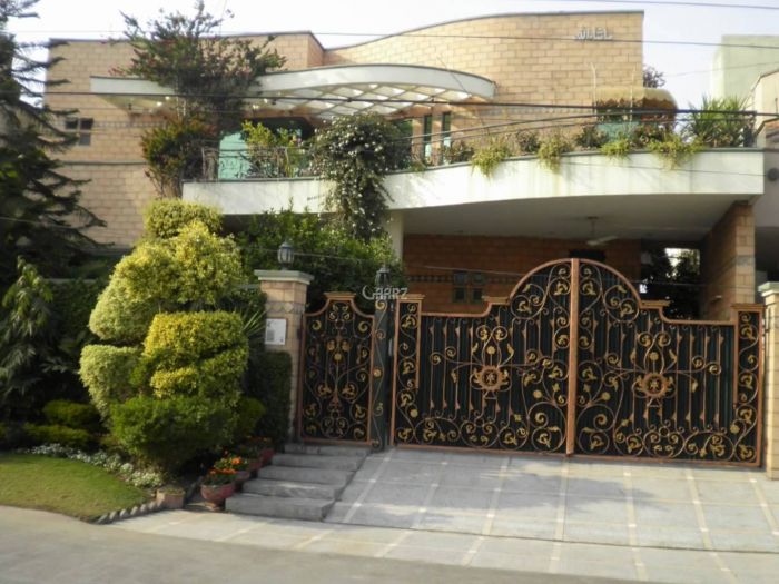 8 Marla House For Sale In Eden Avenue Extension, Lahore