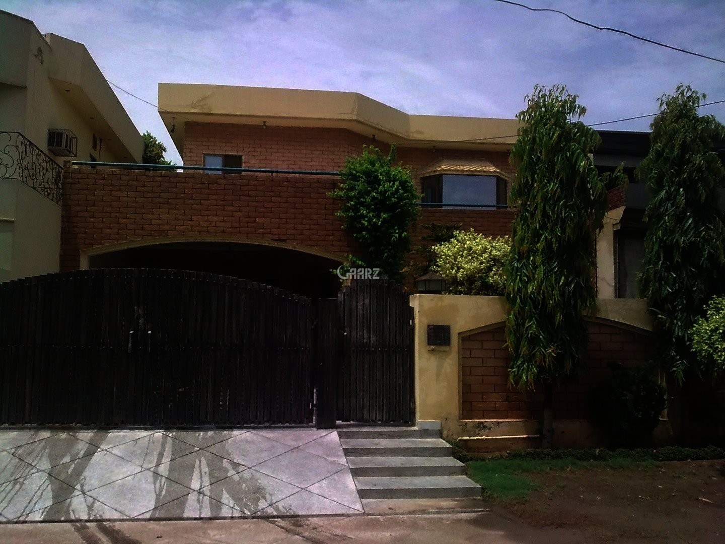 1 Kanal House for Sale in Lahore Valencia Town