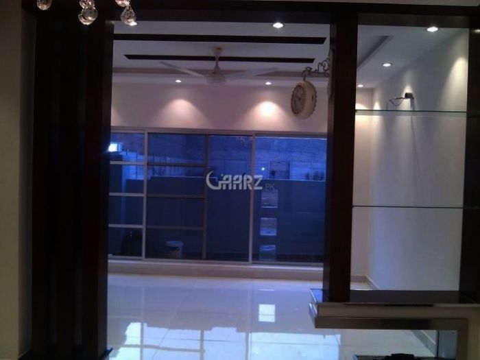 735 Square Feet Property in Lahore