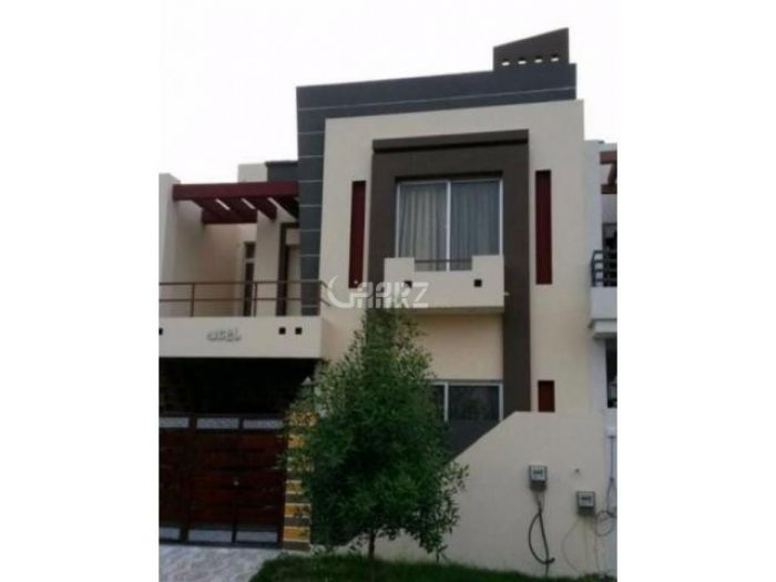 10 Marla House for Sale in Lahore Canal View