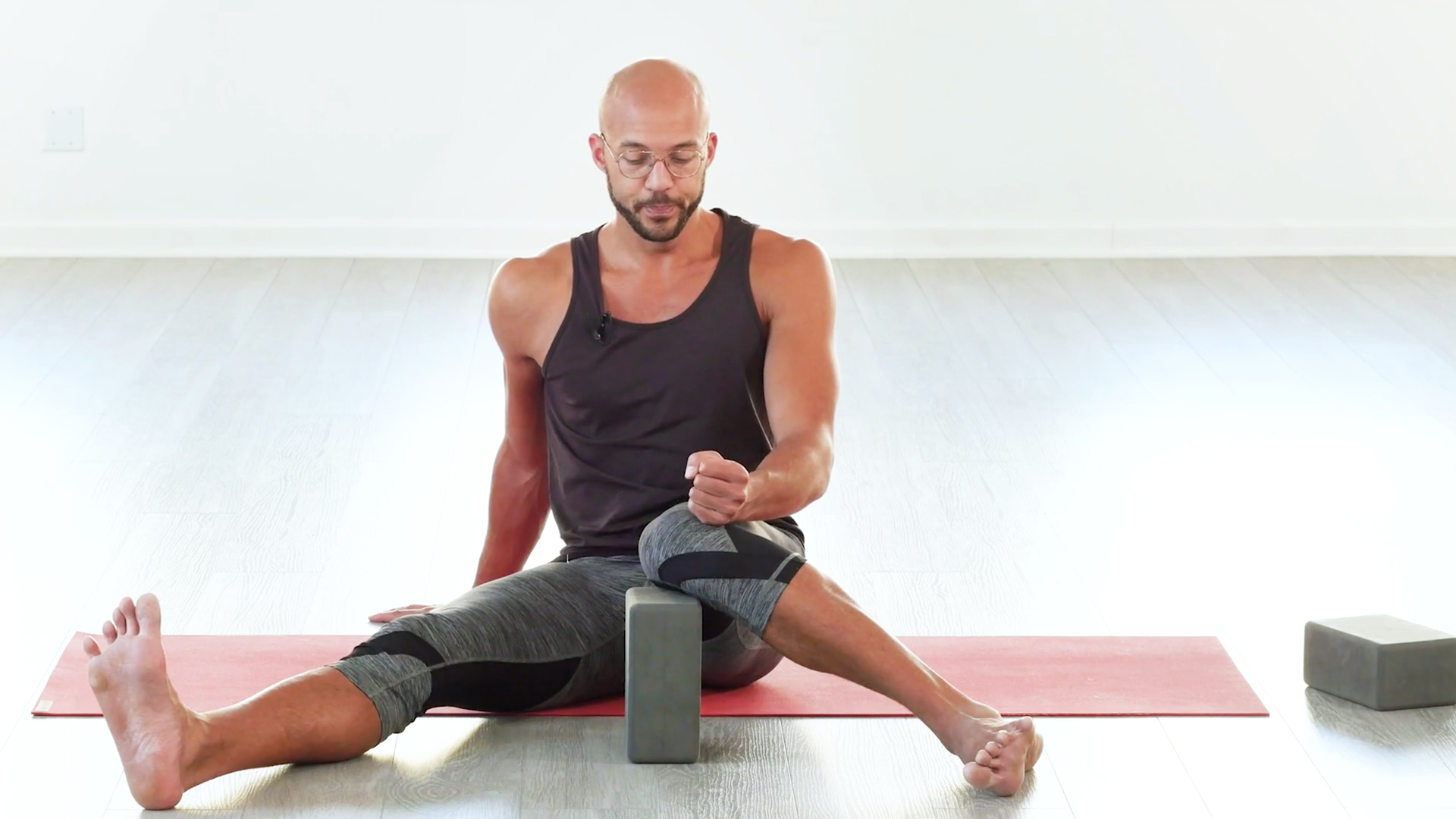 Isometric Lower Body Drills Hips Yoga International