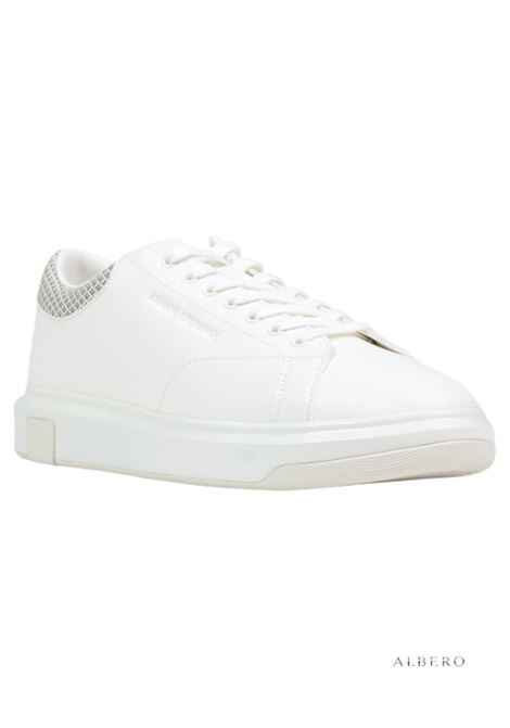 SNEAKERS CON LOGO AX ARMANI EXCHANGE | Sneakers | XM001964AF19403MZ751OFFWHITECREAMGUNM