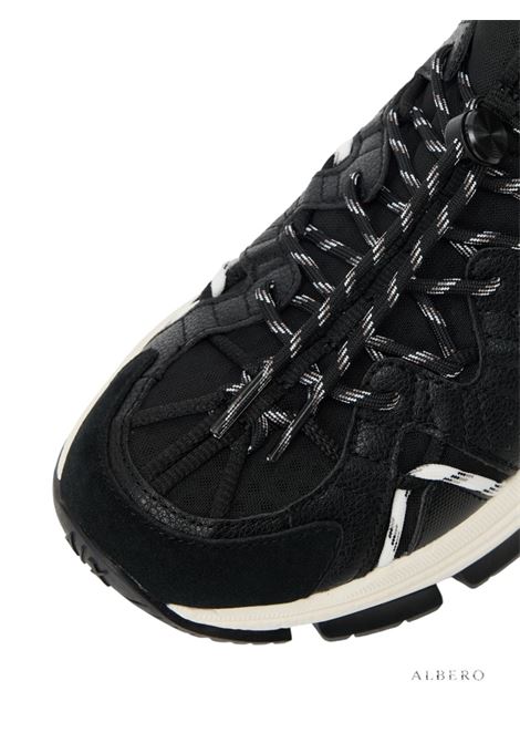 SNEAKERS CON STRINGHE AX ARMANI EXCHANGE | Sneakers | XM002196AF21423UC001BLACK