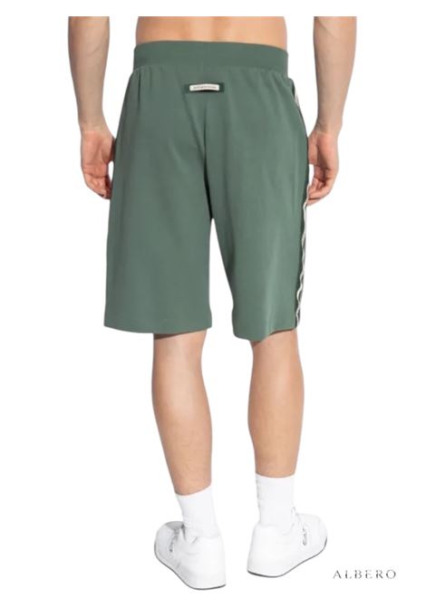 BERMUDA CON TAPE LOGO E.A. 7 | Bermuda | 7M001481AF12660U7260CILANTRO