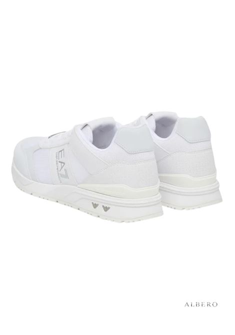 SNEAKERS CON LOGO E.A. 7 | Sneakers | 7X000656AF13550MZ024WHITESILVER