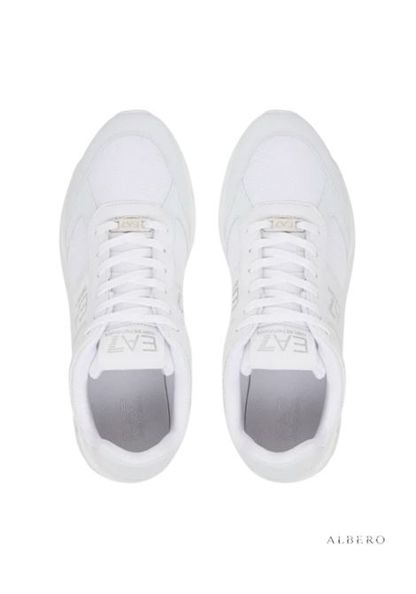 SNEAKERS CON LOGO E.A. 7 | Sneakers | 7X000656AF13550MZ024WHITESILVER