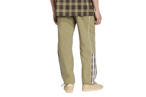 Pantaloni Adidas Graphic Tartan ADIDAS ORIGINALS | Pantaloni | JV7732-